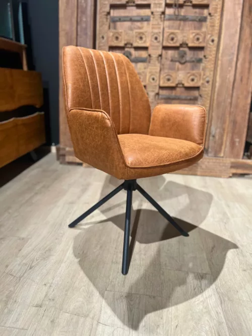 Un fauteuil de bureau au style vintage